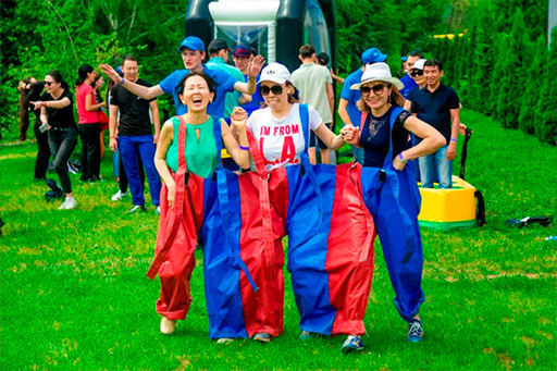 Отметить день рождения СПб тимбилдинг неспортивная олимпиада